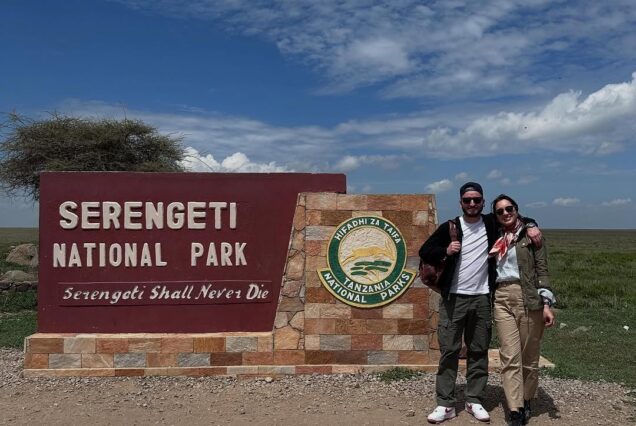4 Days Ngorongoro & Serengeti Safari